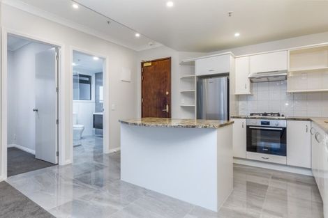 Photo of property in The Nautilus Apartments, 7d/18 Hobson Street, Auckland Central, Auckland, 1010