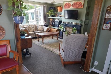 Photo of property in 2 Egmont Street, Patea, 4520