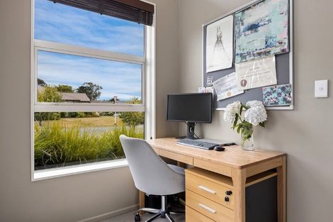 Photo of property in 12 Siding Lane, Prebbleton, 7604