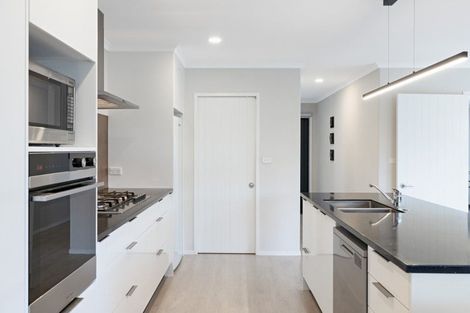 Photo of property in 20 Montia Close, Papamoa Beach, Papamoa, 3118