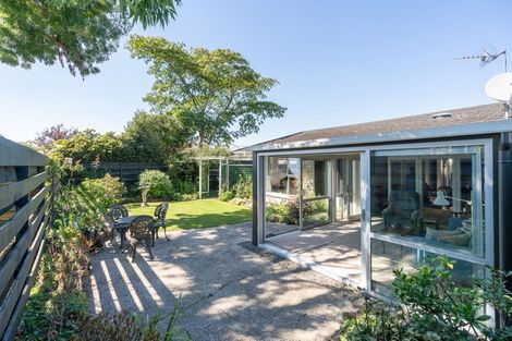 Photo of property in 8 Norma Place, Riverlea, Hamilton, 3216