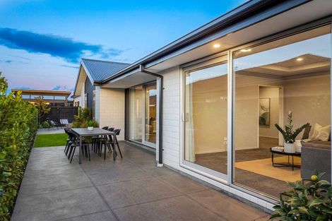Photo of property in 5 Pierce Street, Marshland, Christchurch, 8083