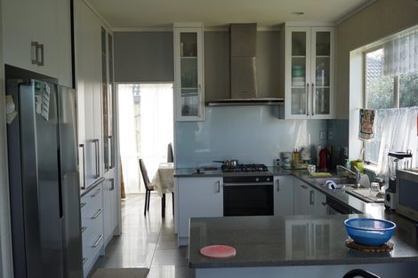 Photo of property in 19 Davington Way, Burswood, Auckland, 2013