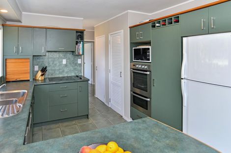 Photo of property in 11 Lakeside Drive, Pahurehure, Papakura, 2113