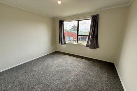Photo of property in 6 Elvira Place, Ranui, Auckland, 0612