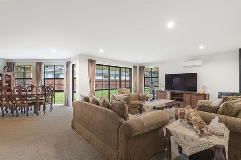 Photo of property in 4 Kieran Grove, Aidanfield, Christchurch, 8025