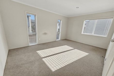 Photo of property in 39 Station Street, Hobsonville, Auckland, 0616