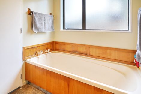 Photo of property in 27a Trafford Street, Harewood, Christchurch, 8051