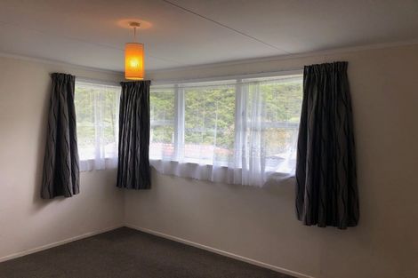 Photo of property in 87 Hazlewood Avenue, Karori, Wellington, 6012