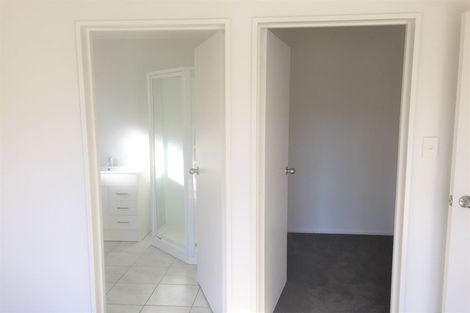 Photo of property in 6 Sheridan Terrace, Johnsonville, Wellington, 6037