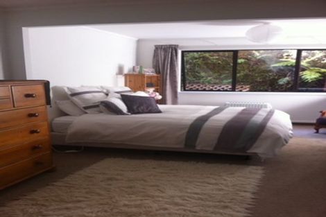 Photo of property in 33 Ngaio Gorge Road, Ngaio, Wellington, 6035