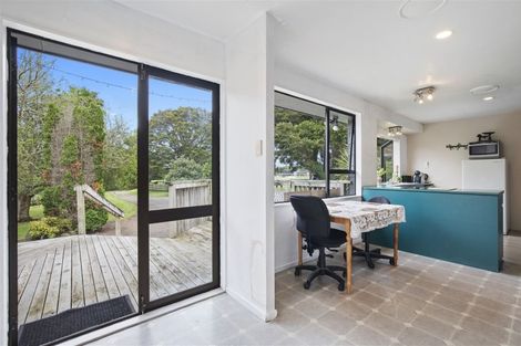 Photo of property in 30 Kotuku Road, Otaua, Waiuku, 2682