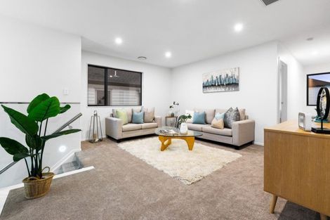 Photo of property in 19 Kearns Drive, Hobsonville, Auckland, 0616