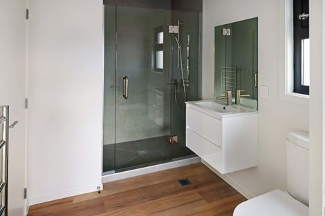 Photo of property in 9/489 Riverside Drive, Fairfield, Lower Hutt, 5011