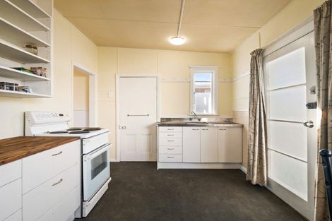 Photo of property in 15 Osmond Street, South Dunedin, Dunedin, 9012