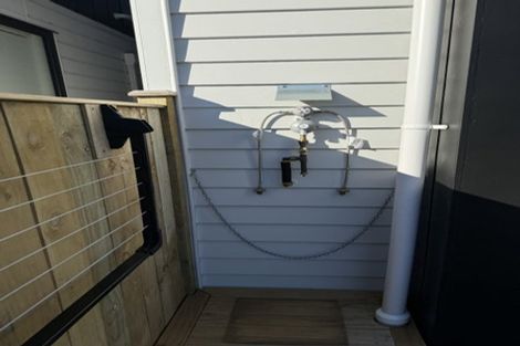 Photo of property in 14 Parahau Road, Papakura, 2110