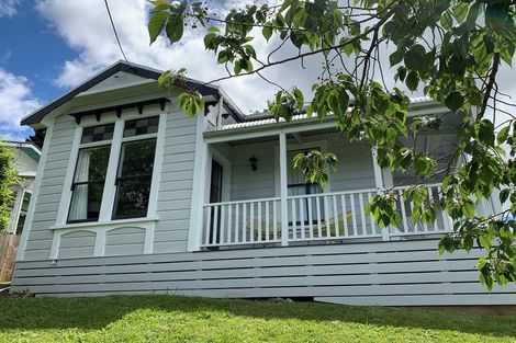 Photo of property in 16 Kiwi Road, Taihape, 4720