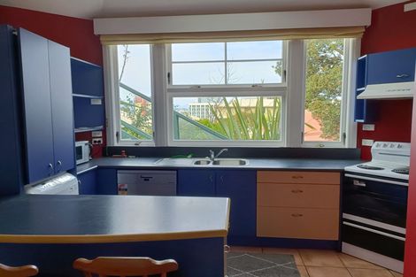 Photo of property in 34 Talavera Terrace, Kelburn, Wellington, 6012