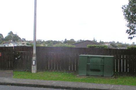 Photo of property in 62 Gallony Avenue, Massey, Auckland, 0614