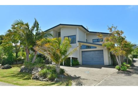 Photo of property in 88a Brian Crescent, Stanmore Bay, Whangaparaoa, 0932