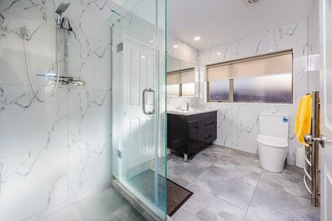 Photo of property in 87 Middlefield Drive, Flat Bush, Auckland, 2016