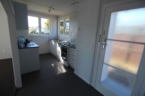 Photo of property in 22 Tarapunga Place, Tokoroa, 3420