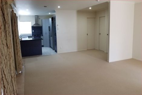 Photo of property in 12 Wheaton Place, Glen Eden, Auckland, 0602