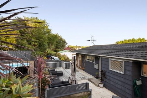 Photo of property in 24 Rothesay Place, Dinsdale, Hamilton, 3204