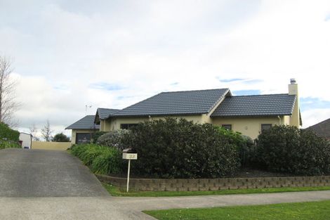 Photo of property in 33 Cashmere Drive, Fitzherbert, Palmerston North, 4410