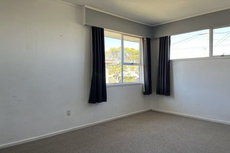 Photo of property in 68 Royal Road, Massey, Auckland, 0614