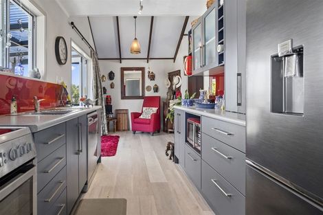 Photo of property in 2 Ely Place, Bethlehem, Tauranga, 3110