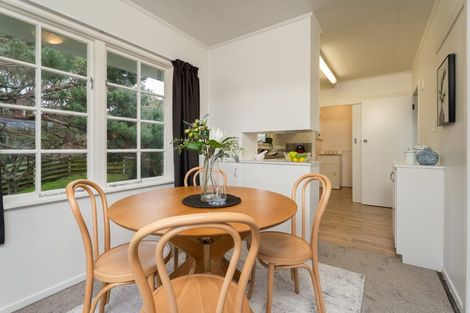 Photo of property in 54 Mark Avenue, Paparangi, Wellington, 6037