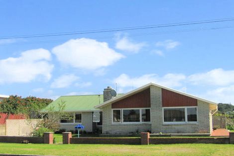 Photo of property in 6a Lachlan Avenue, Mount Maunganui, 3116