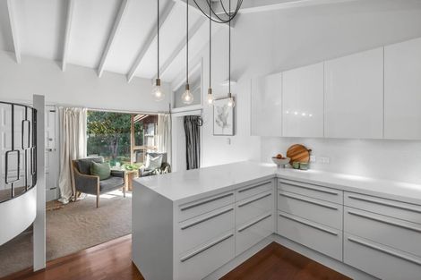 Photo of property in 94a Clyde Road, Ilam, Christchurch, 8041