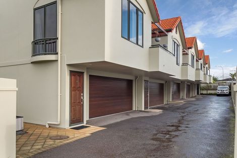 Photo of property in 5/364 Maunganui Road, Mount Maunganui, 3116