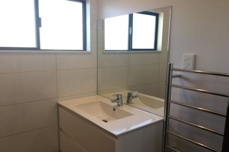 Photo of property in 34 Karewa Parade, Papamoa Beach, Papamoa, 3118