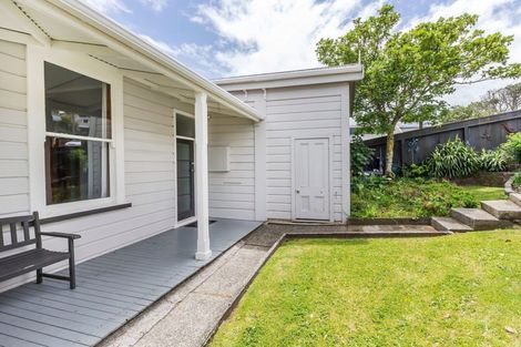 Photo of property in 16 Hamilton Road, Hataitai, Wellington, 6021