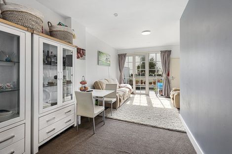 Photo of property in 33 Little George Street, Thorndon, Wellington, 6011