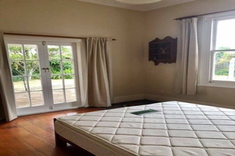 Photo of property in 17 Dudding Avenue, Northcote, Auckland, 0627