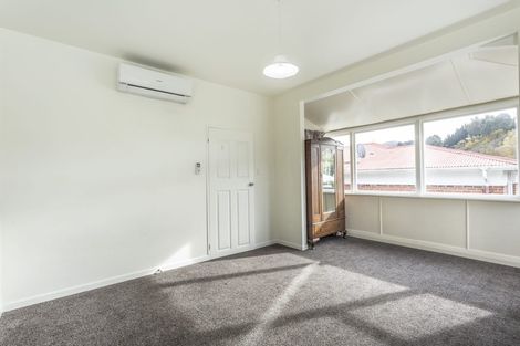 Photo of property in 10 Baldwin Street, North East Valley, Dunedin, 9010