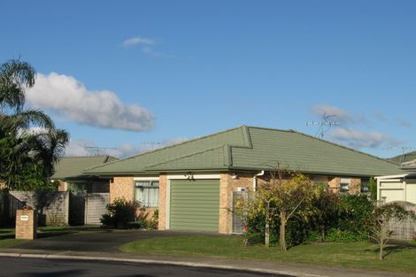 Photo of property in 23 Dan Tori Place, Orewa, 0931