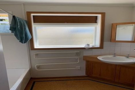 Photo of property in 8 Gebbie Road, Taradale, Napier, 4112