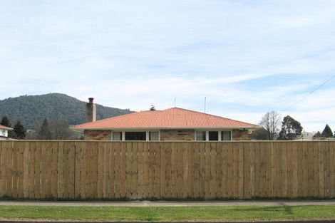 Photo of property in 84 Meadowbank Crescent, Fordlands, Rotorua, 3015