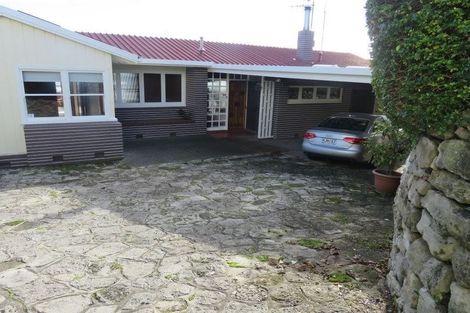 Photo of property in 18 Coleman Terrace, Hospital Hill, Napier, 4110