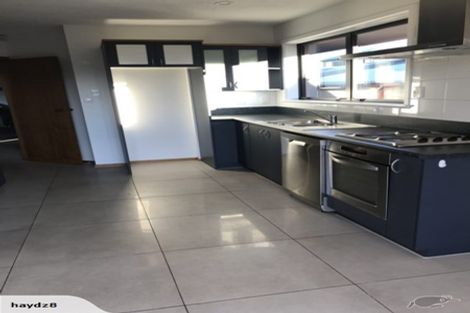 Photo of property in 1/5 Rhyl Place, Bryndwr, Christchurch, 8053