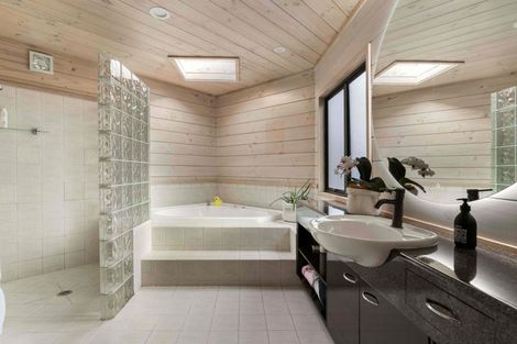 Photo of property in 19 Prescott Place, Pauanui, Hikuai, 3579