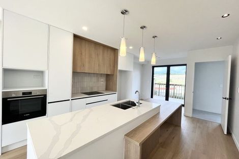 Photo of property in 9 Heketara Way, Massey, Auckland, 0614