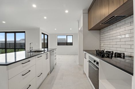 Photo of property in 12 Akakura Terrace, Peacocke, Hamilton, 3206