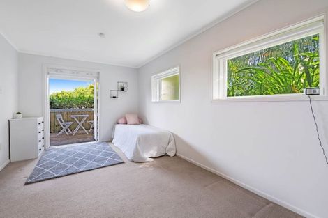 Photo of property in 11 Swann Beach Road, Stanmore Bay, Whangaparaoa, 0932