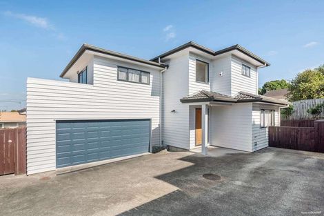 Photo of property in 15a Peach Road, Glenfield, Auckland, 0629